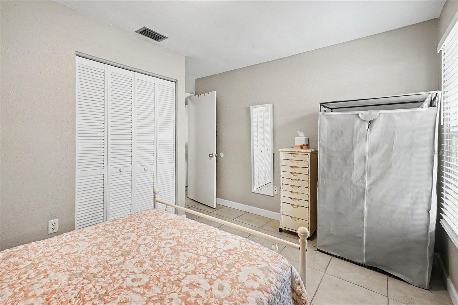 MIRROR LAKE SEC 2 - Residential