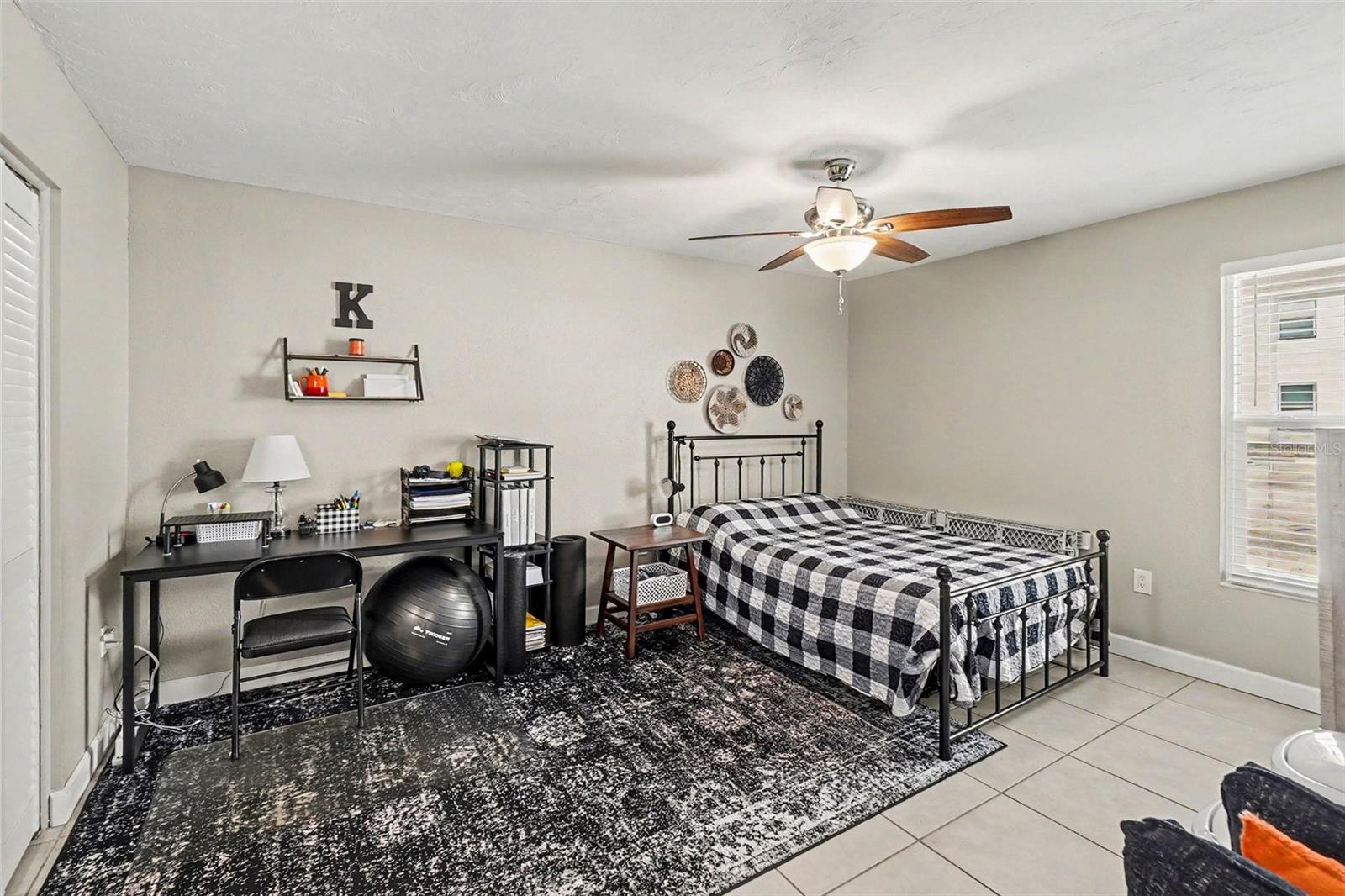 MIRROR LAKE SEC 2 - Residential