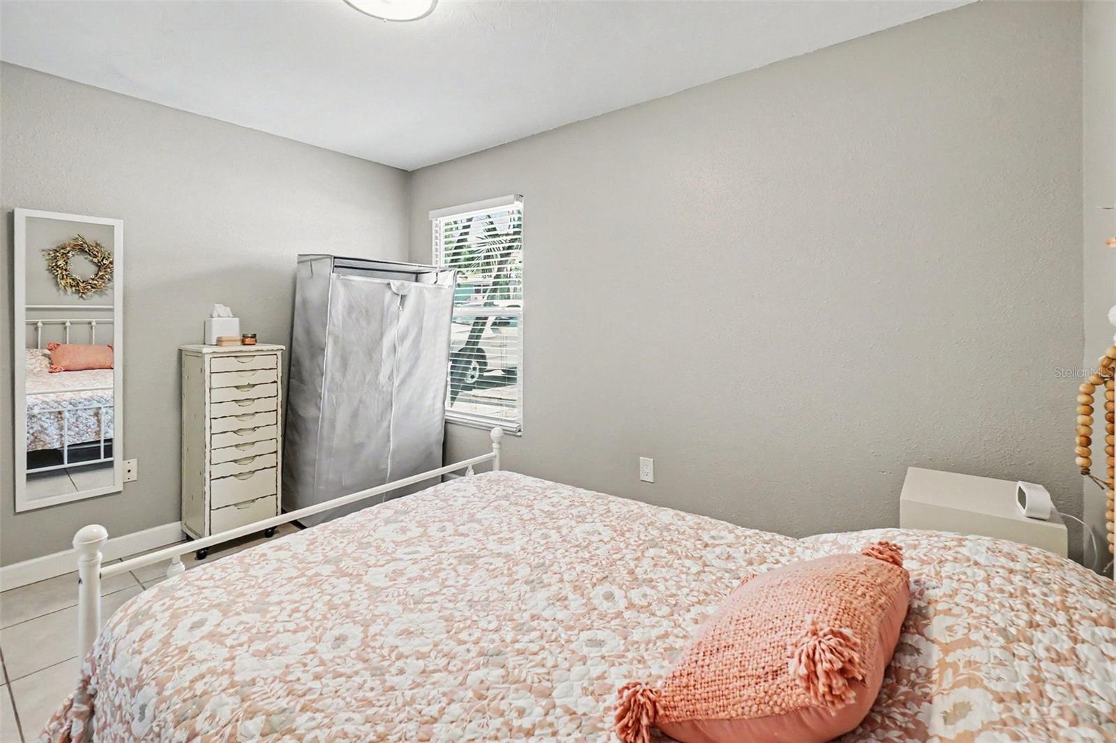 MIRROR LAKE SEC 2 - Residential