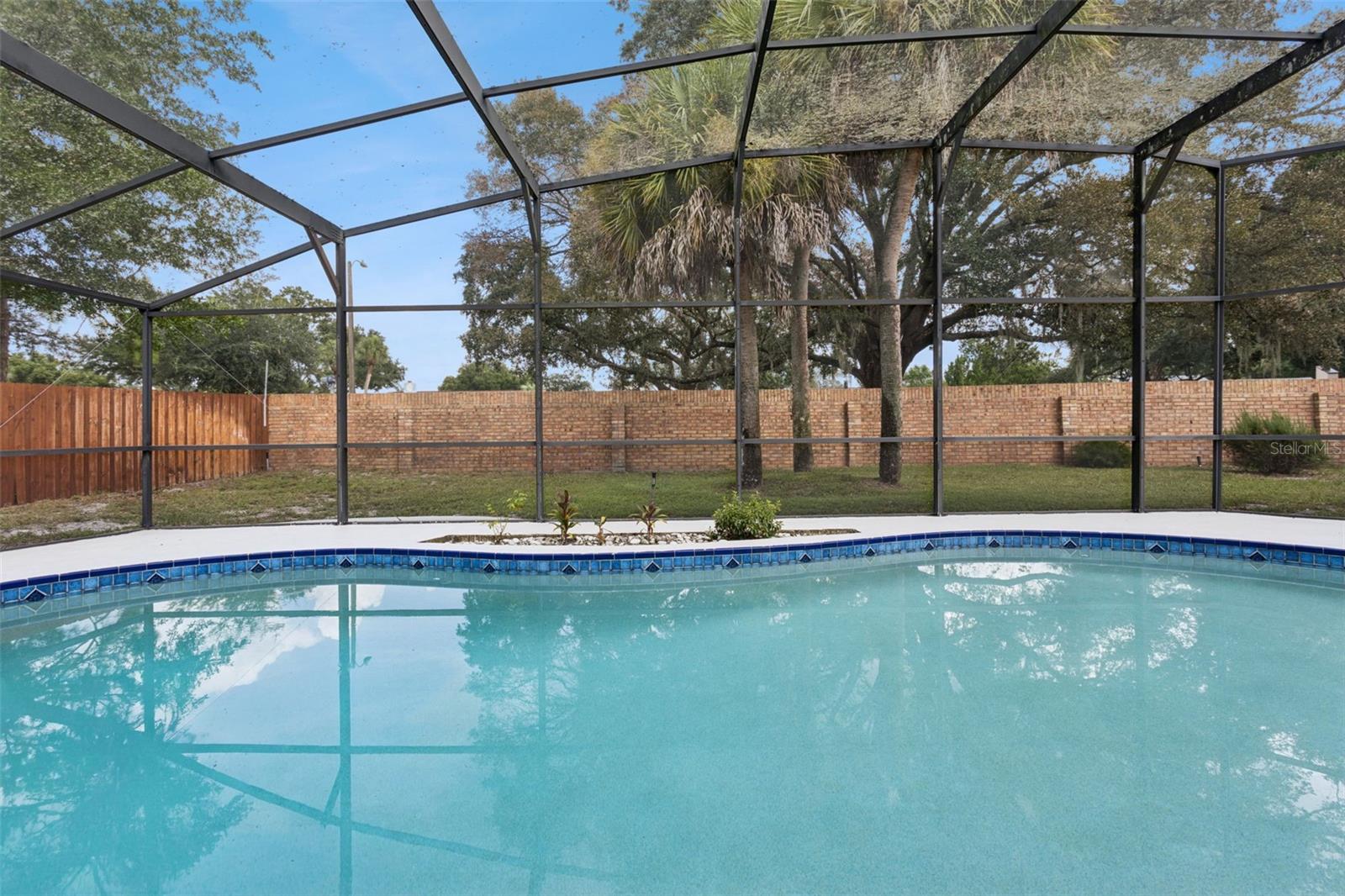 260 E HORNBEAM DRIVE