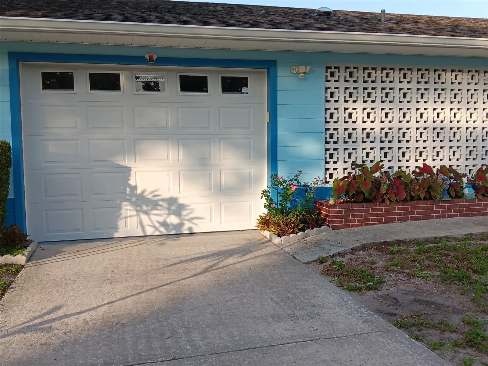 833 CHANNING ROAD