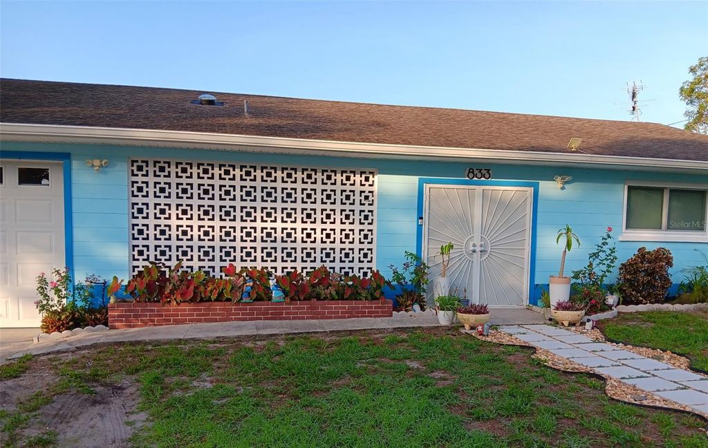 Photo of 833 Channing Road, Lakeland, FL 33805 (MLS # O6319010)