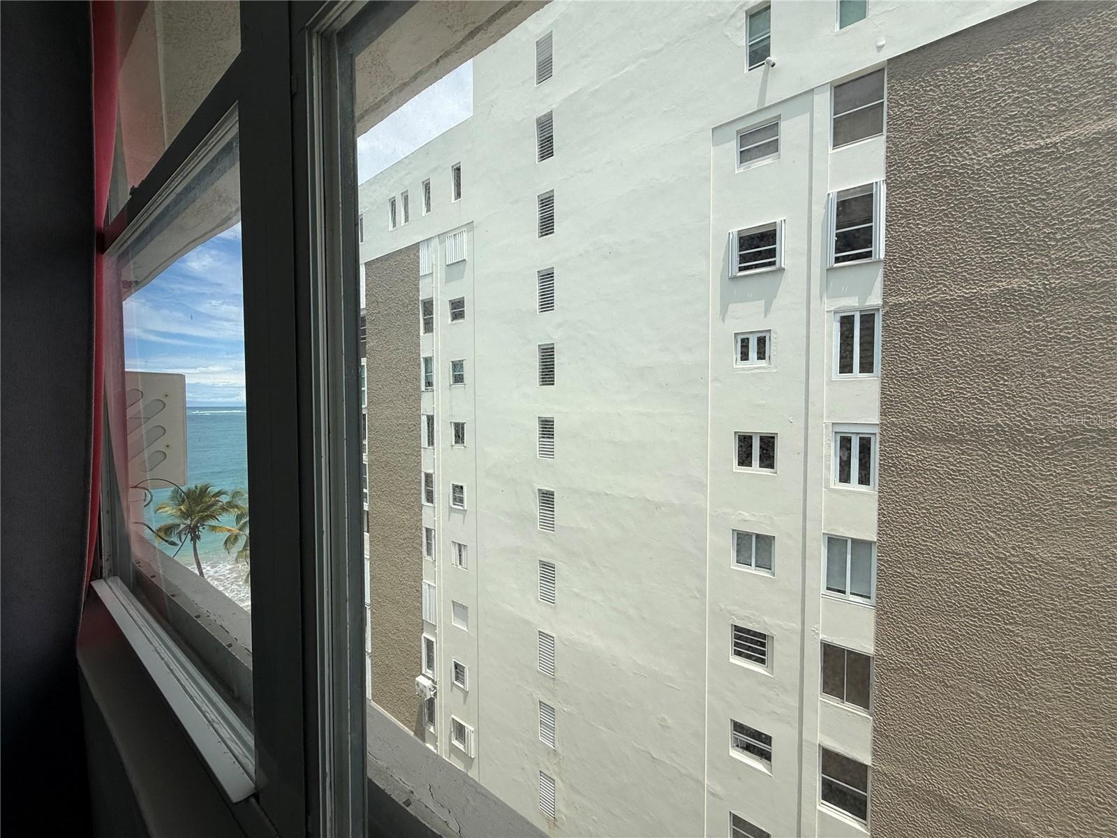 CONDOMINIO GOLDEN BEACH - Residential