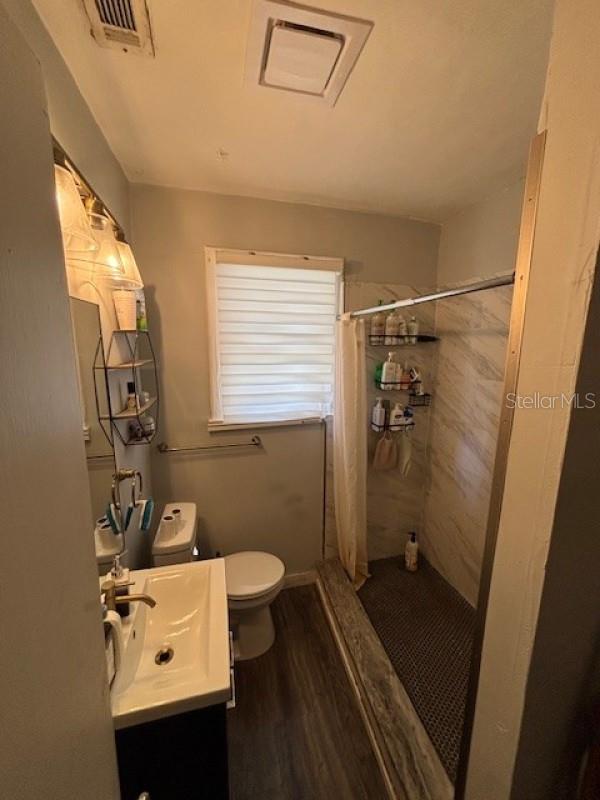 ANNIS TERRACE - Residential