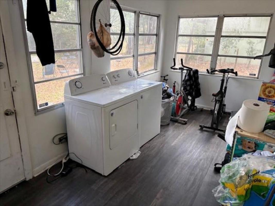 ANNIS TERRACE - Residential