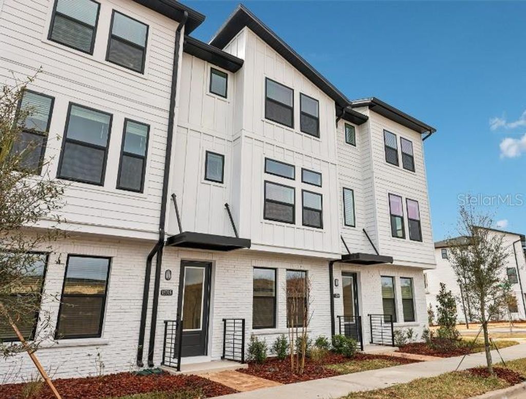 Photo of 15315 Hamlin Park Drive, Winter Garden, FL 34787 (MLS # TB8476889)