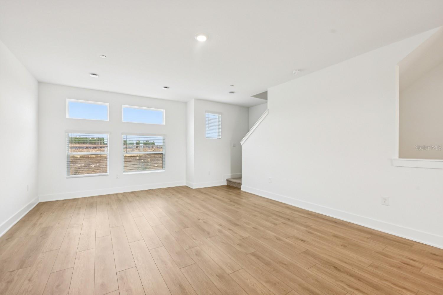 PARKVIEW/HAMLIN - Residential