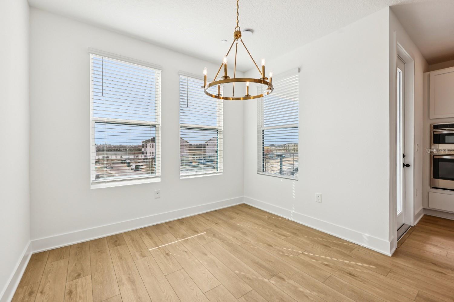 PARKVIEW/HAMLIN - Residential