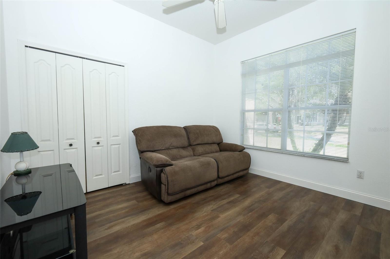 WHISPERING WOODS - Residential