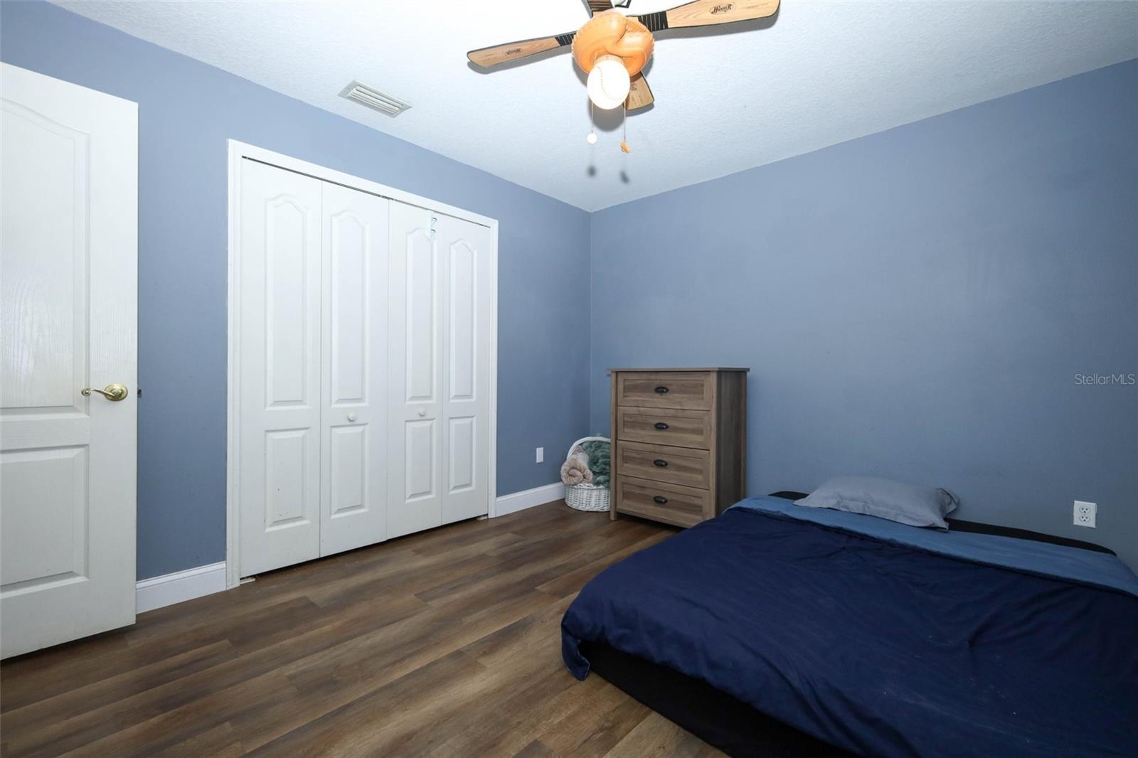 WHISPERING WOODS - Residential