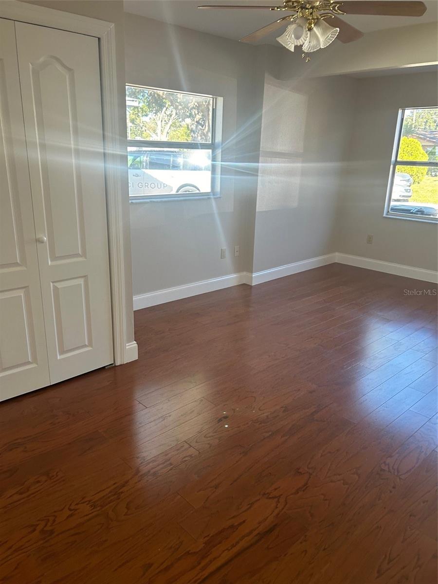 FLORIDA RETIREMENT VILLAGE - Residential