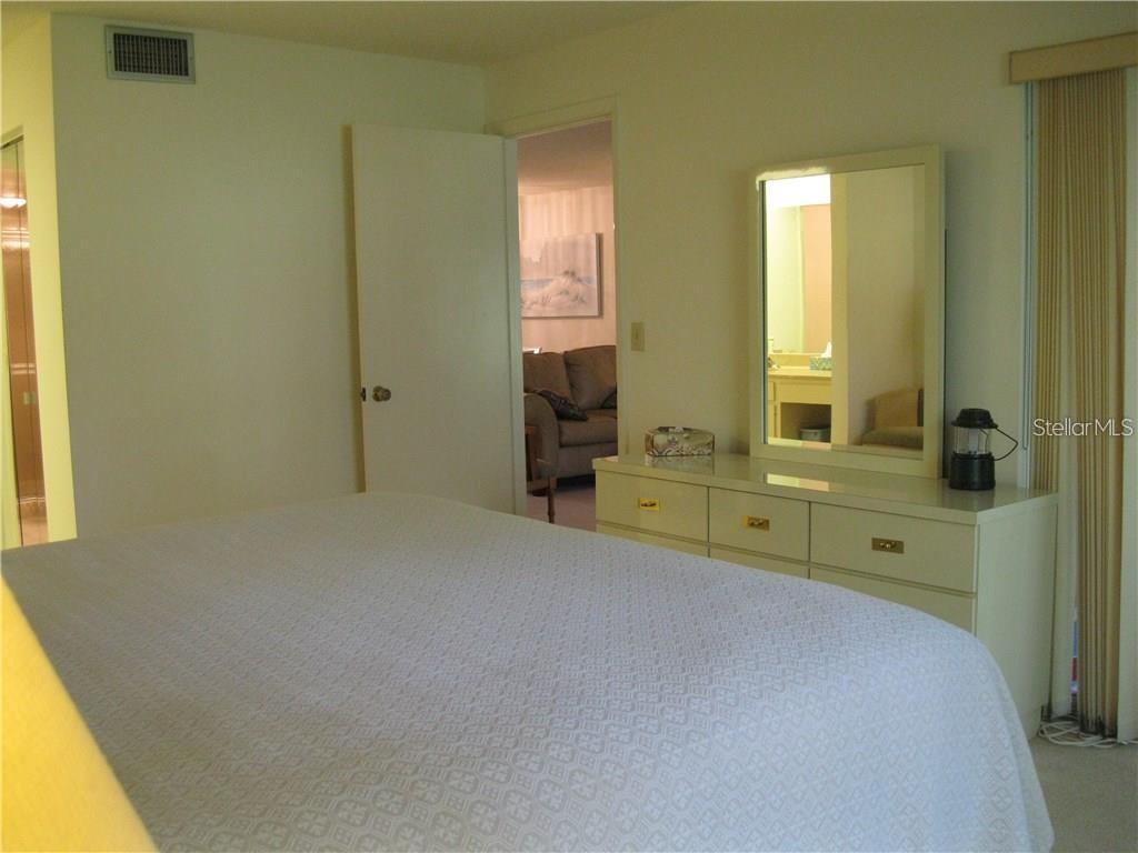 WOODLAND GROVE - Residential Lease