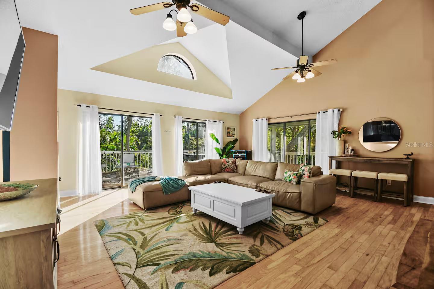 HARBOR VIEW 4 - Residential