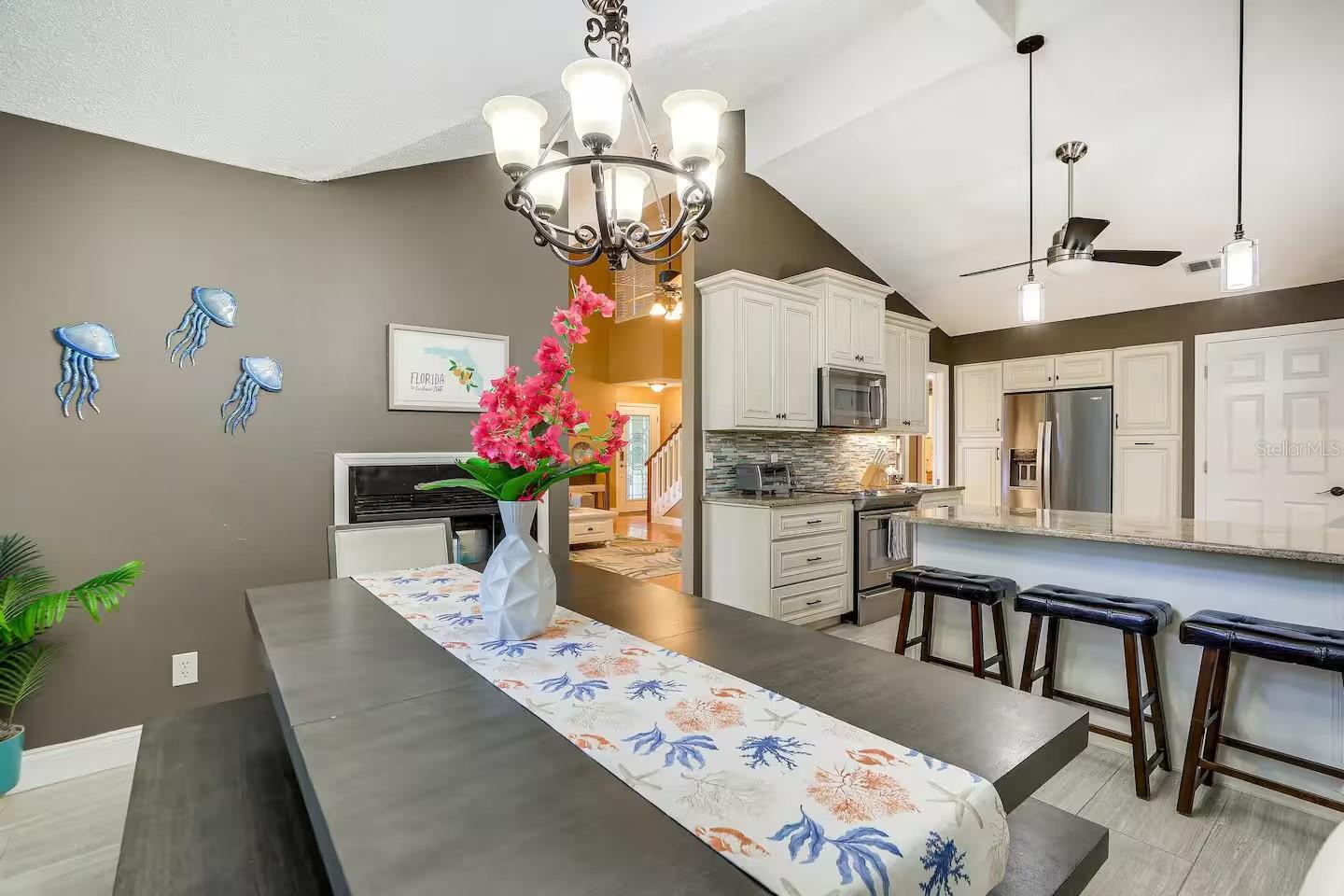 HARBOR VIEW 4 - Residential