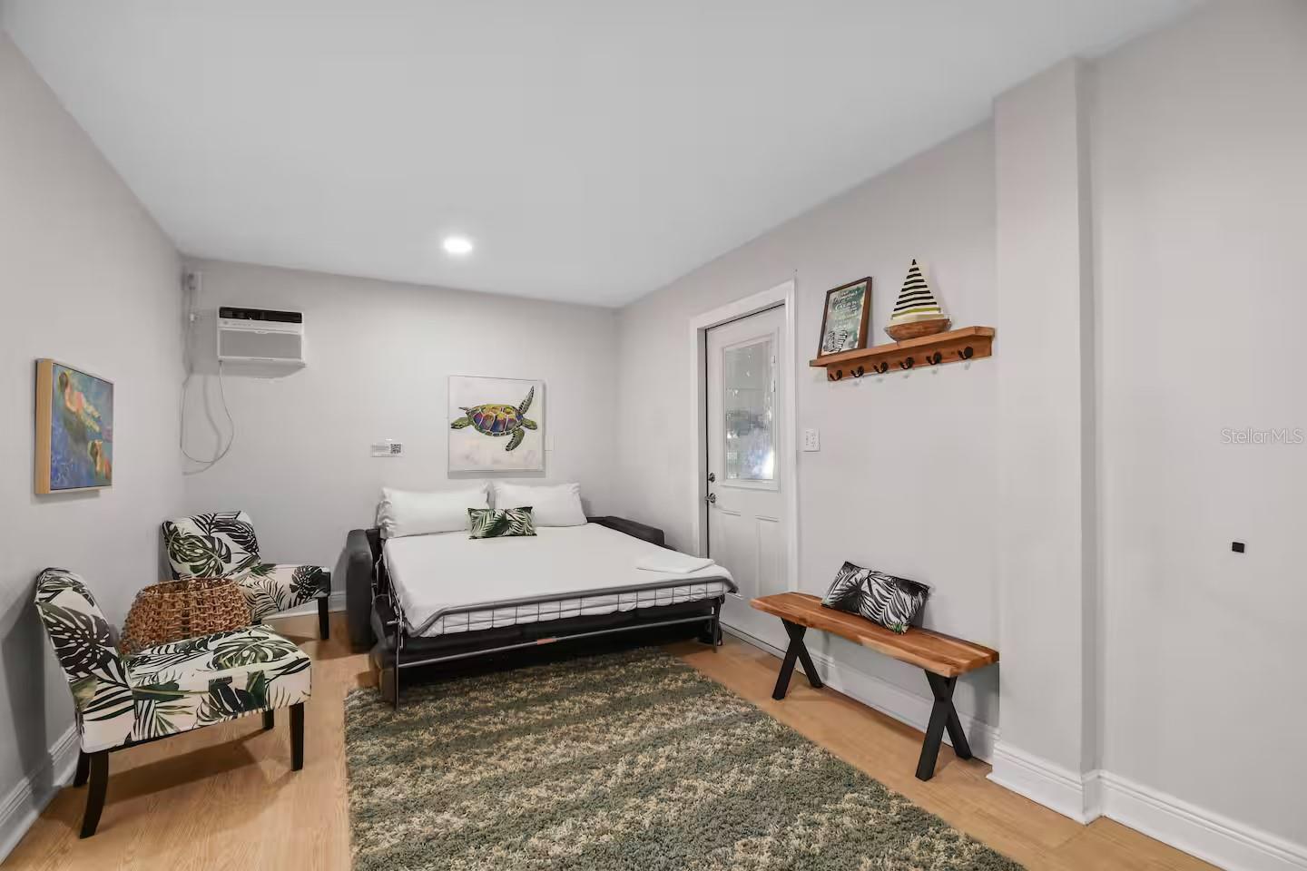 HARBOR VIEW 4 - Residential