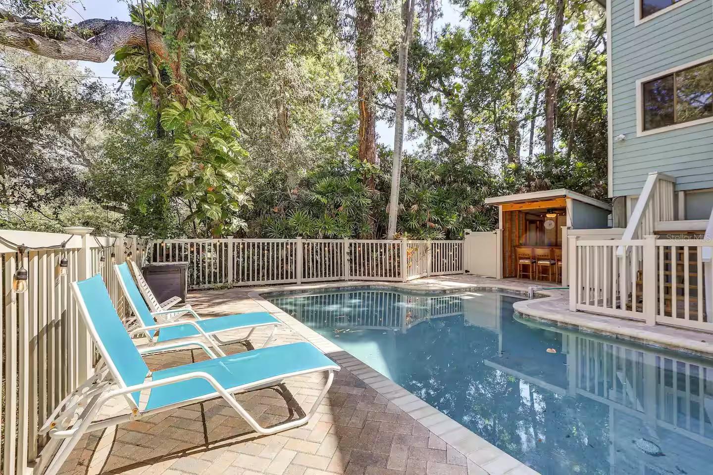 HARBOR VIEW 4 - Residential