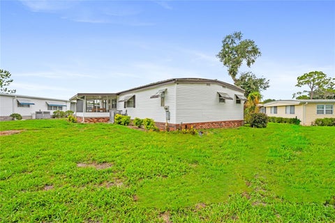 Tiny photo for 150 Azalea Trail, Leesburg, FL 34748 (MLS # O6426652)