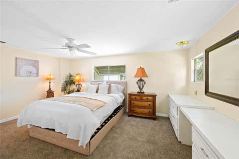 Tiny photo for 150 Azalea Trail, Leesburg, FL 34748 (MLS # O6426652)