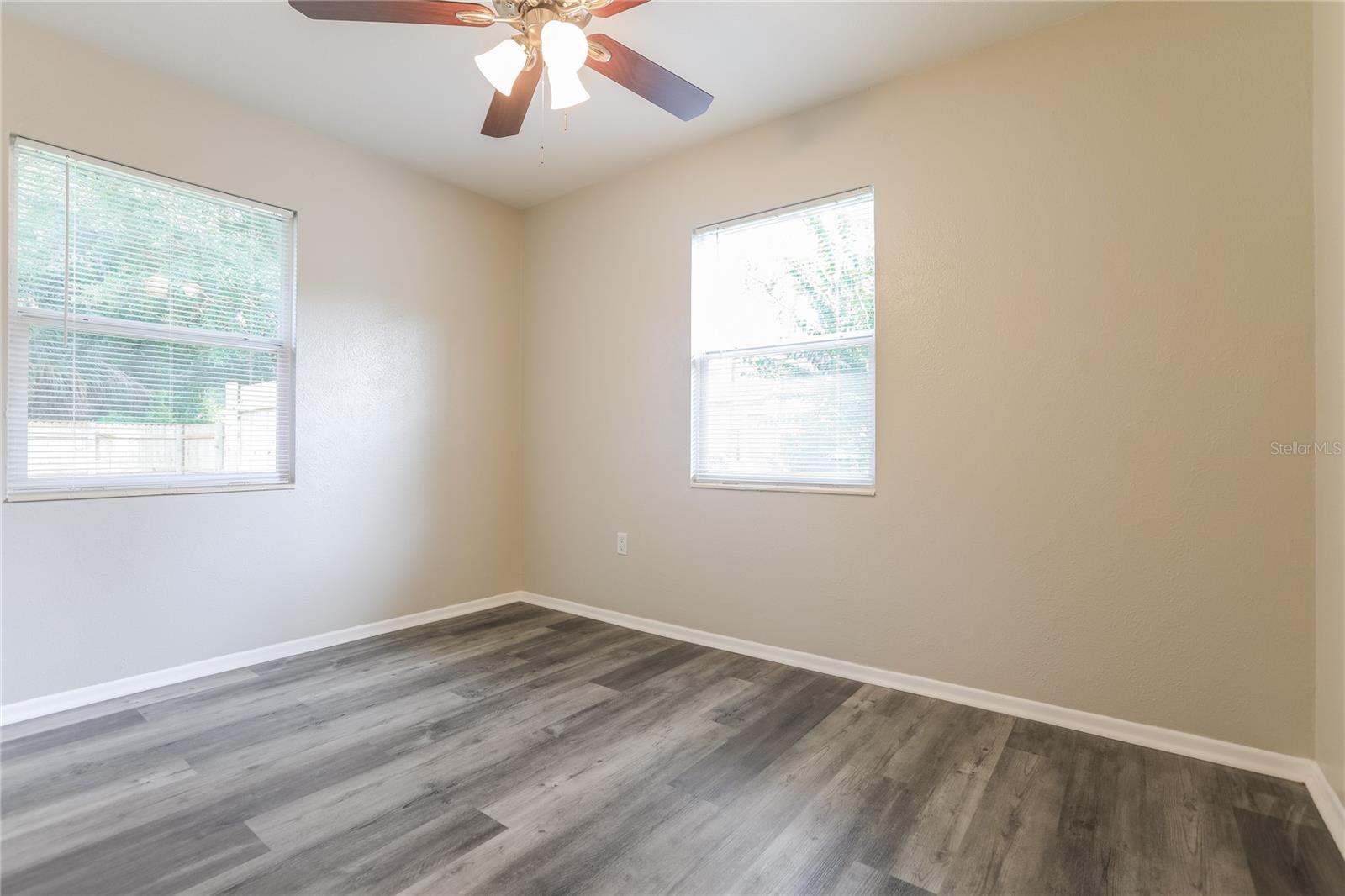 LORDS ADD 01 - Residential Lease