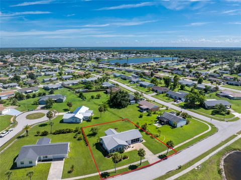 A home in PORT CHARLOTTE