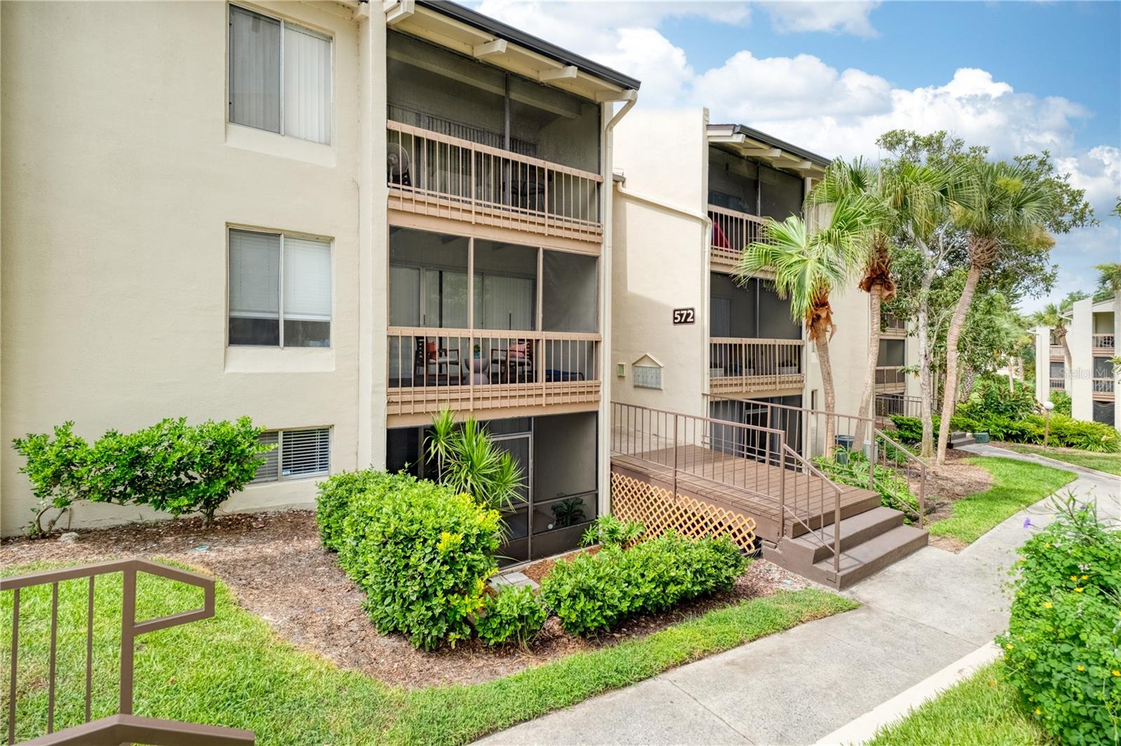 Welcome to your new home at 572 Orange Drive, Altamonte Springs, FL—a picturesque 1-bedroom, 1-bathroom ground-floor unit nestled in a serene waterfront community. Covering 607 square feet, this residence has been thoughtfully upgraded with fresh paint, new light fixtures, updated hardware, a modern kitchen, and renovated bathroom. Plus, you'll enjoy the comfort of a brand-new AC system installed in June 2025.
As you step inside, you'll be greeted by a spacious open-plan living area that combines the living room, dining room, and kitchen, creating a warm and welcoming atmosphere. The bright kitchen features modern stainless steel appliances, elegant granite countertops, a brand new garbage disposal and a large pantry to meet all your culinary needs. The generously sized bedroom offers a relaxing retreat, complete with a large walk-in closet and a full bathroom.
Embrace the Florida lifestyle with a screened-in porch that provides a private outdoor space to relax and enjoy the beautiful surroundings.
Sandy Cove offers exceptional amenities, including three swimming pools, one of which boasts stunning lakefront views of Lake Orienta—a 141-acre lake just steps from your front door. Outdoor enthusiasts will love the community's private boat slip, kayaking and boating access, and a private fishing dock, complete with a lakefront gazebo and a picnic and barbecue area. There is also tennis and volleyball courts for extra entertainment. You'll also appreciate the convenience of 4 laundry facilities with smart technology and ample included parking located conveniently close to the unit. The community is exceptionally cared for and just went through a large renovation that included new roofs (2024), new exterior paint, stairs, gazebo updates and gutters.
Experience the perfect blend of comfort, style, and location in this vibrant Altamonte Springs community, just minutes from Advent Health, Altamonte Mall, and easy access to I-4. Don't miss the chance to make this delightful unit your new home! (Make sure to check out the Floor Plan and 3d Walkthrough attached)