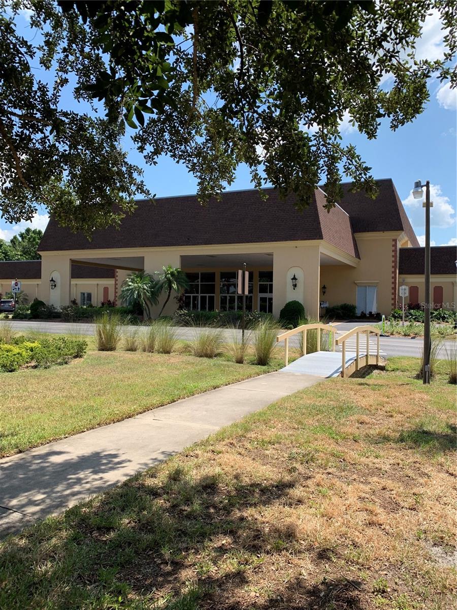 SUN CITY CENTER - RICHMOND VILLAS AT KINGS POINT - Residential