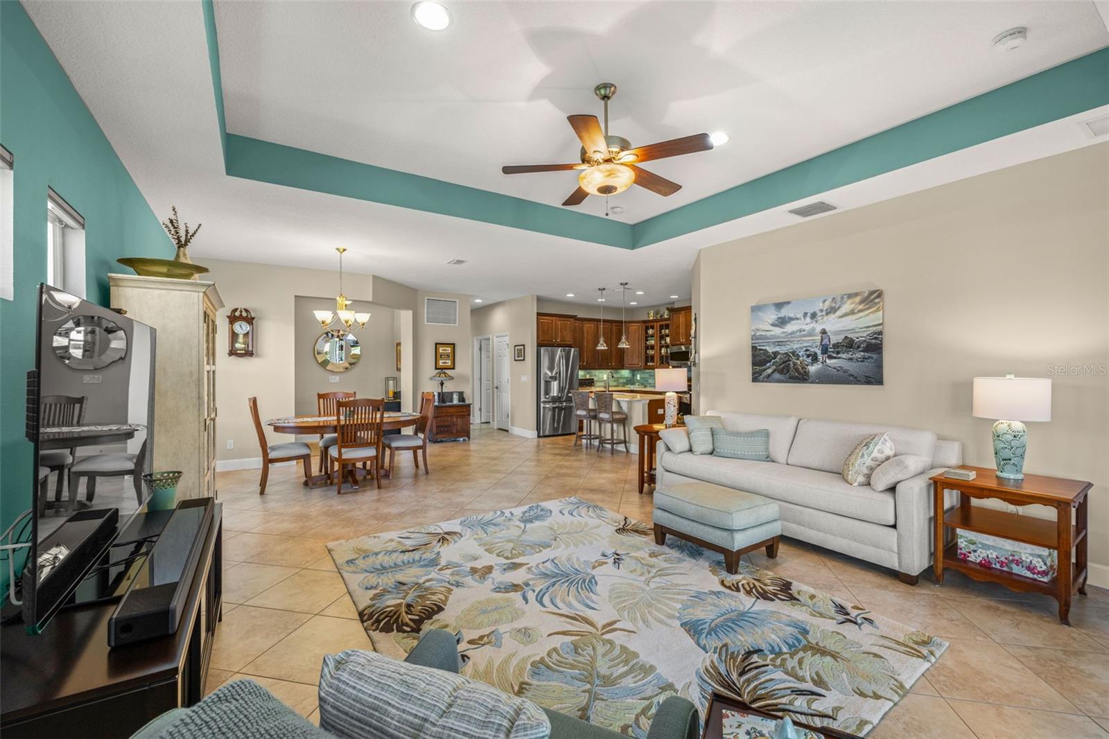 SUN CITY CENTER - RICHMOND VILLAS AT KINGS POINT - Residential