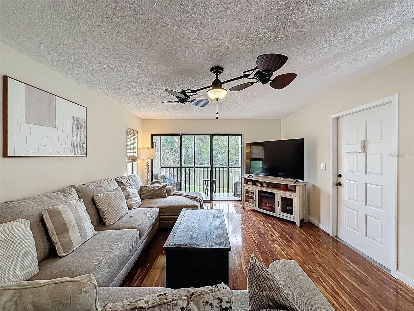 PINE RIDGE AT LAKE TARPON VILLAGE - Residential