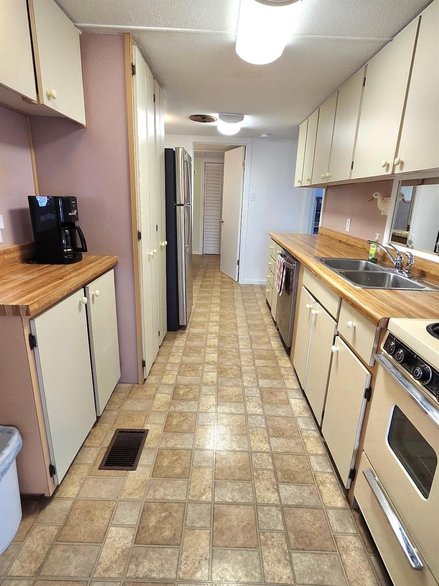 TRAILER ESTATES - Residential