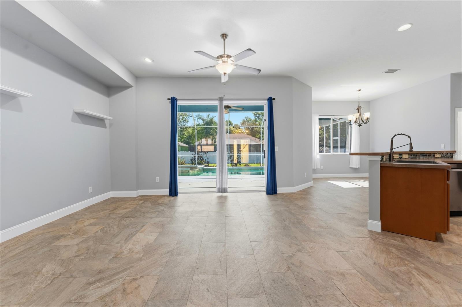 LUMSDEN TRACE - Residential