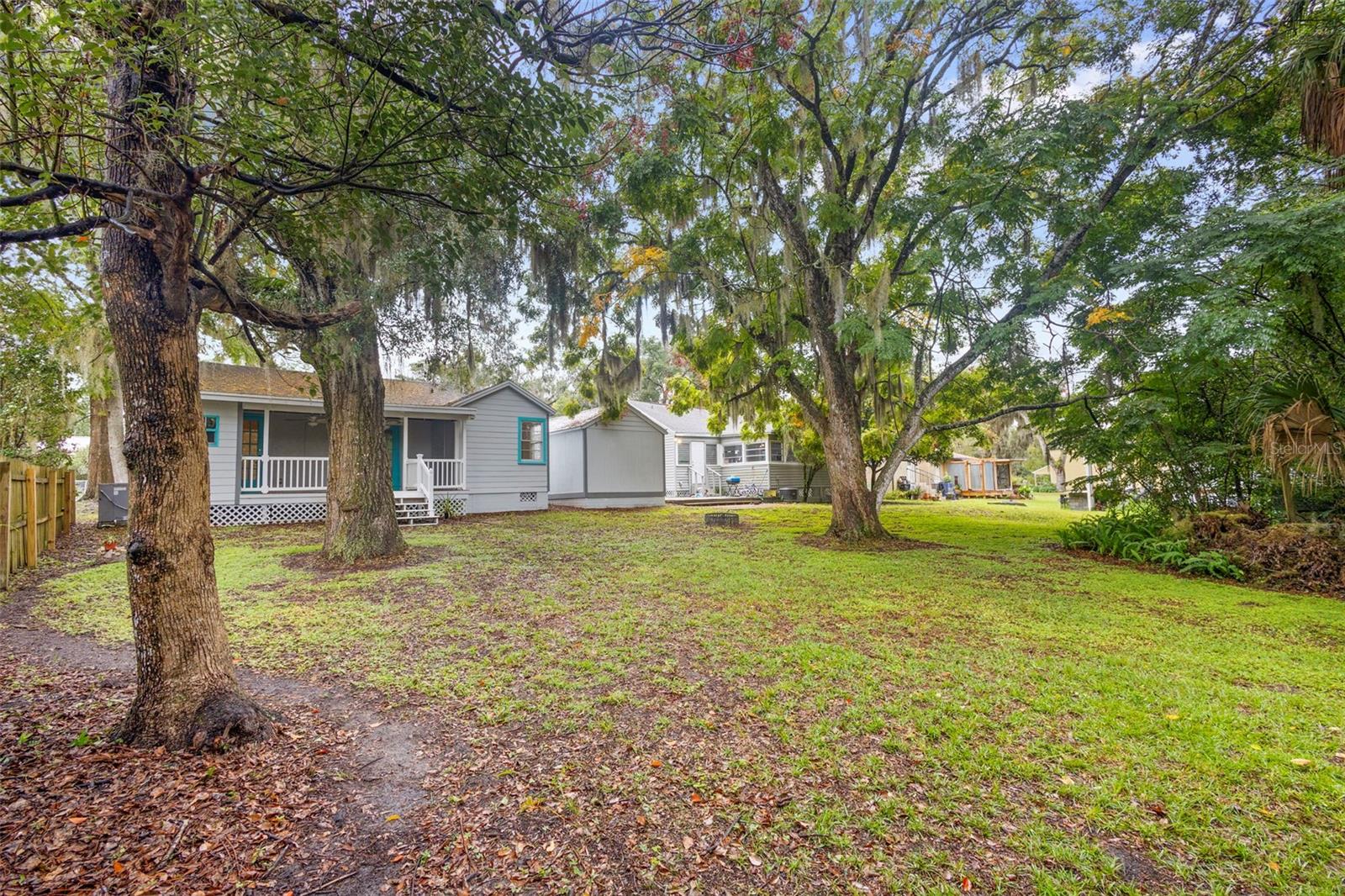 ORANGE CREST - Residential