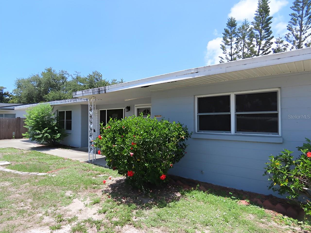 2447 FOSTER LANE