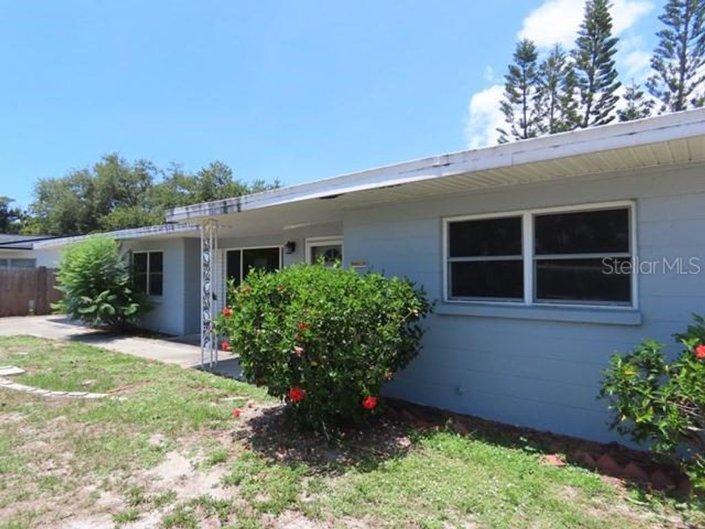 Photo of 2447 Foster Lane, Sarasota, FL 34239 (MLS # TB8517492)