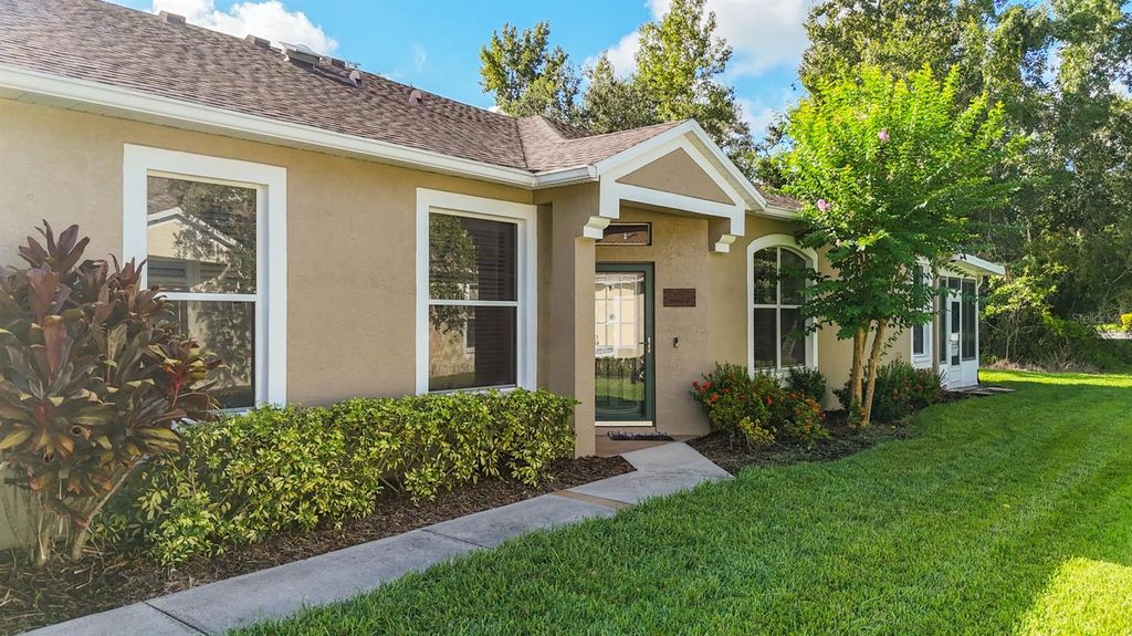 Photo of 15733 Phoebepark Avenue, Lithia, FL 33547 (MLS # TB8420377)