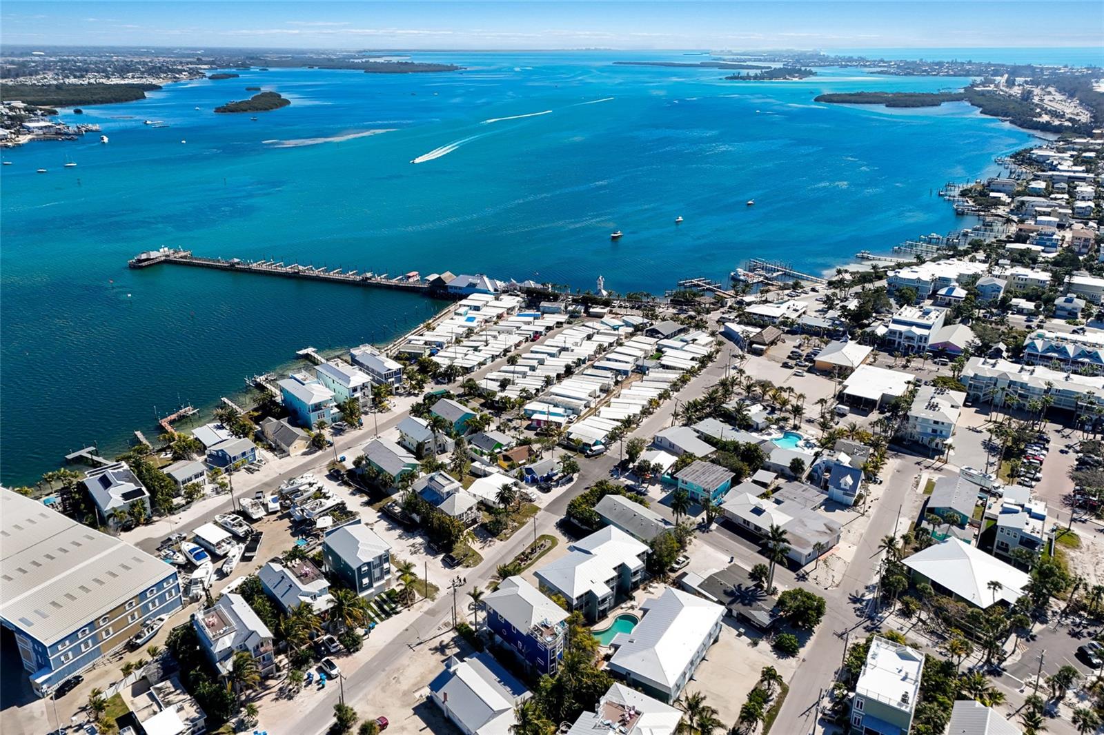 CORRECTED PLAT OF AZURE SHORES - Residential