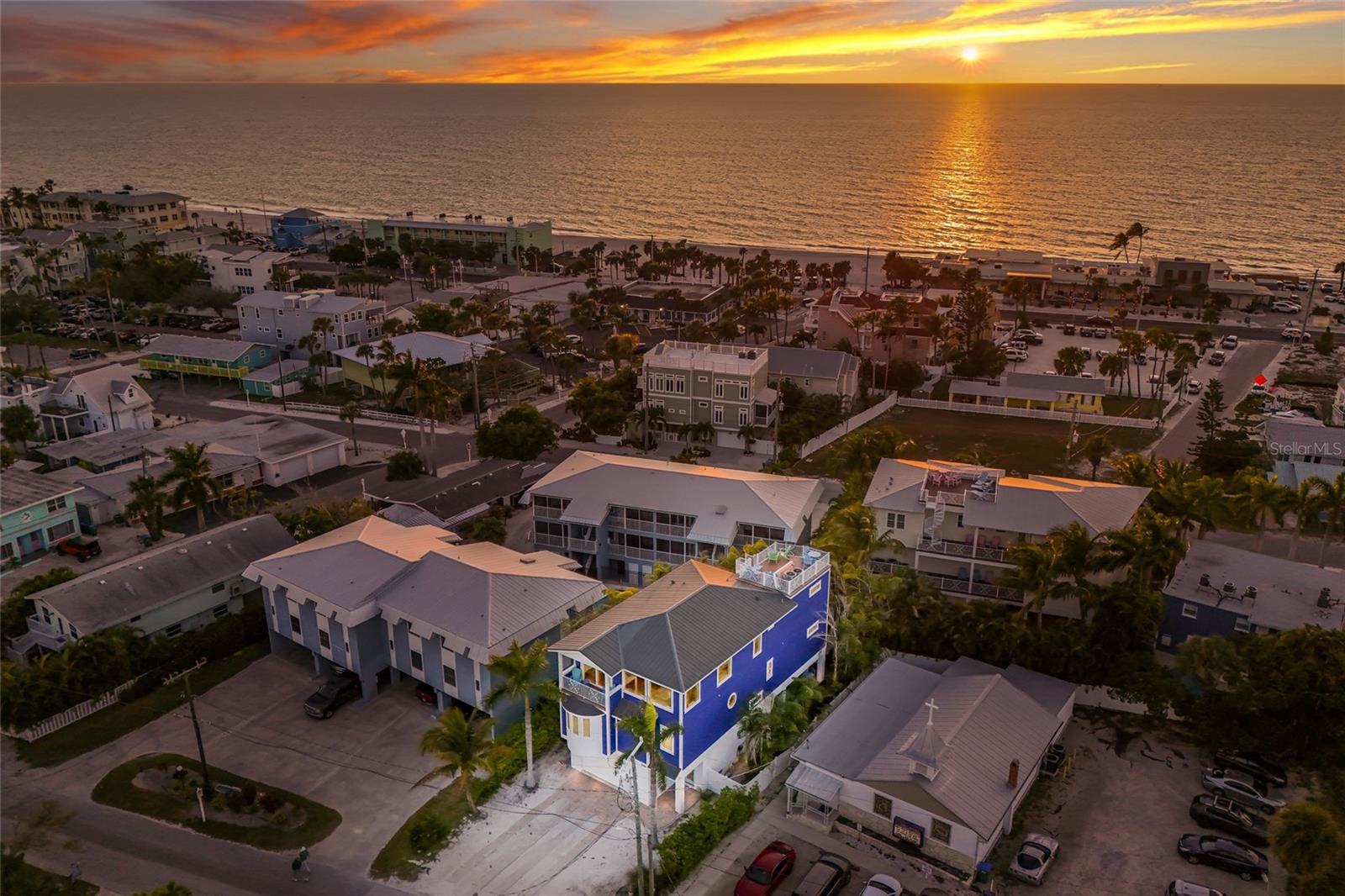 CORRECTED PLAT OF AZURE SHORES - Residential