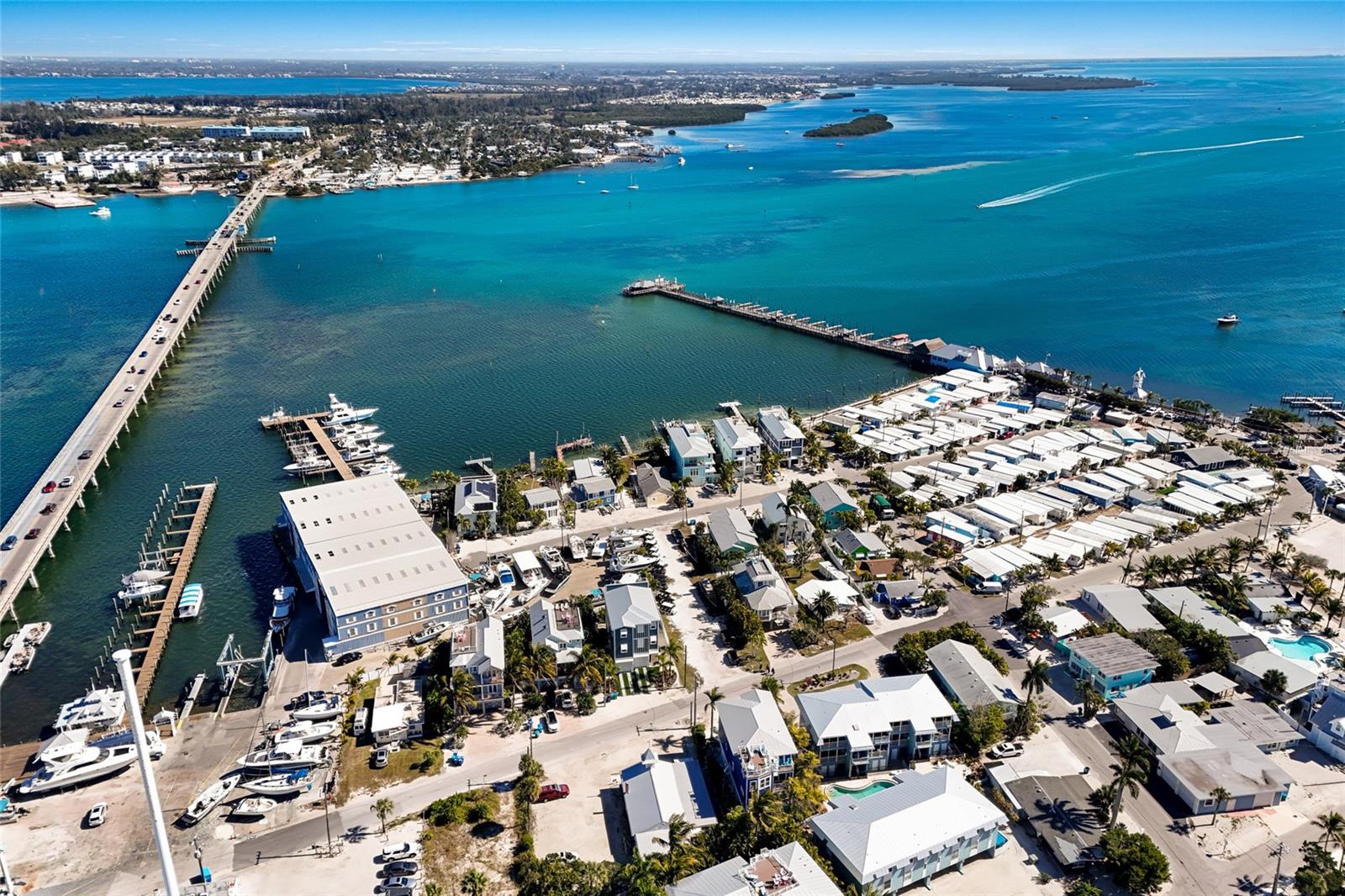 CORRECTED PLAT OF AZURE SHORES - Residential