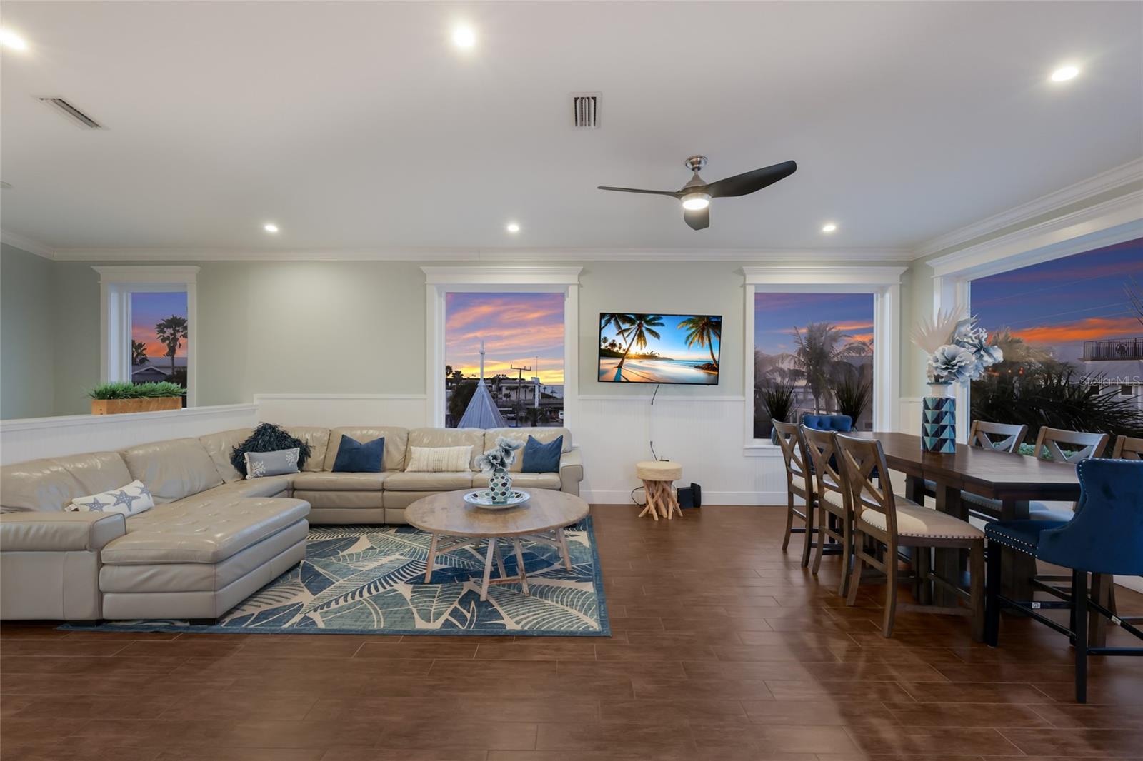 CORRECTED PLAT OF AZURE SHORES - Residential