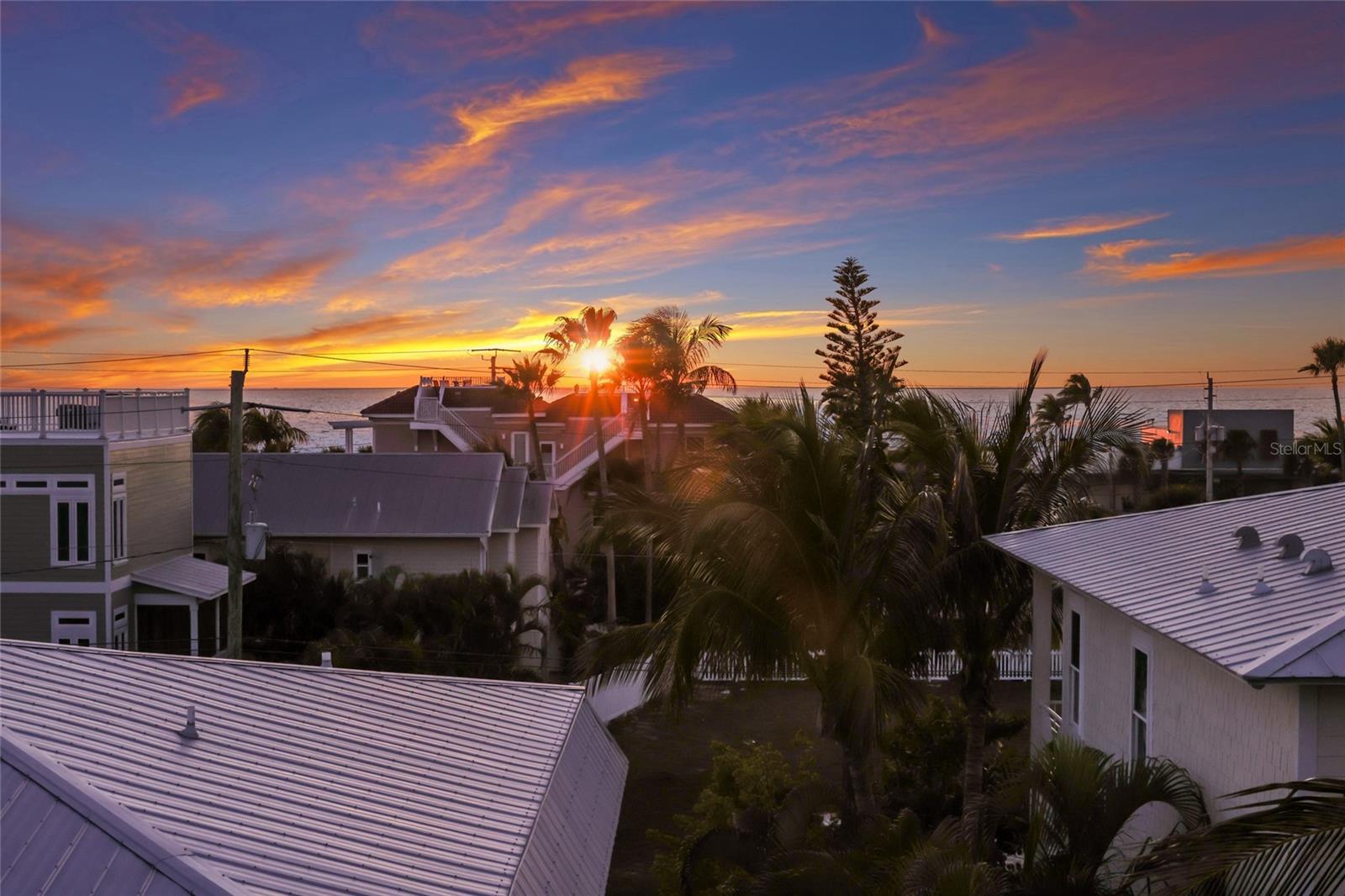 CORRECTED PLAT OF AZURE SHORES - Residential