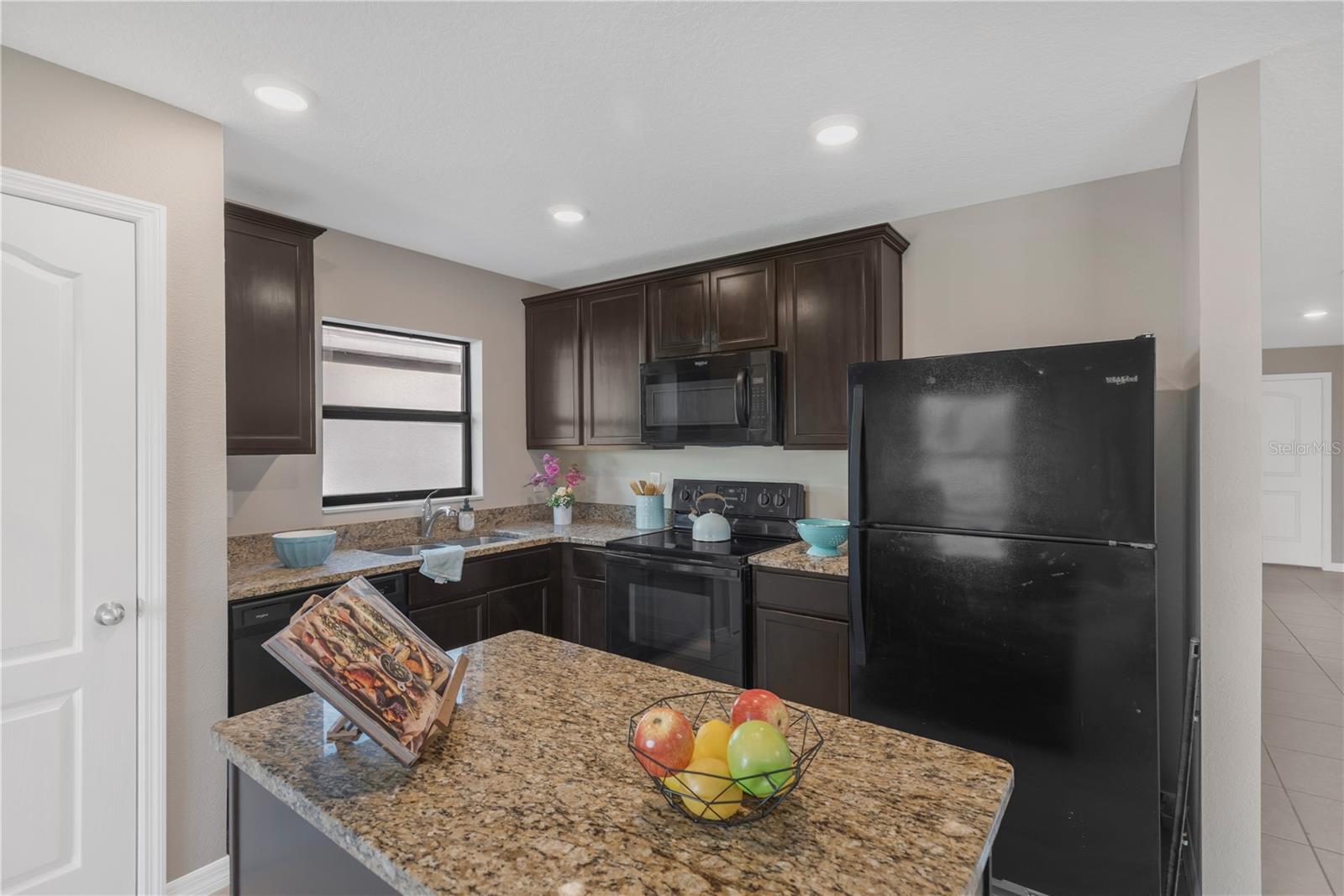 WYNNMERE WEST PH 2 & 3 - Residential Lease