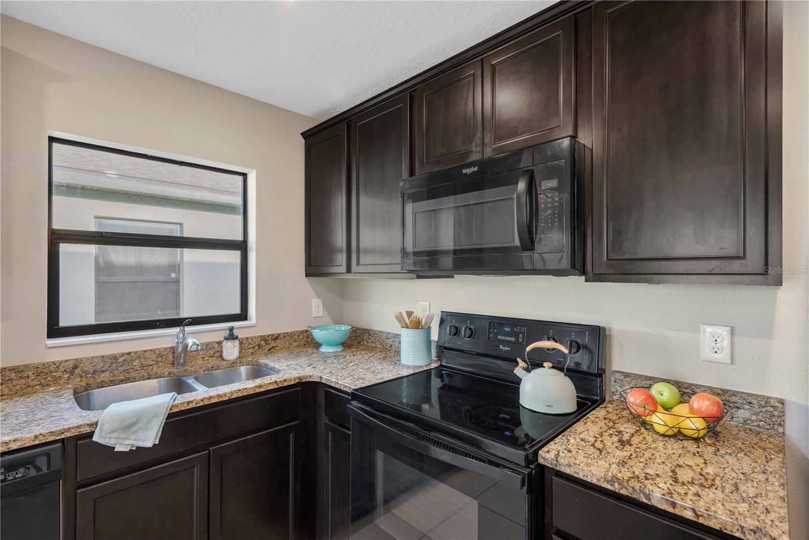 WYNNMERE WEST PH 2 & 3 - Residential Lease