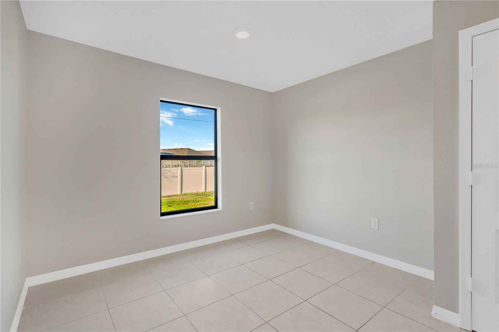 WYNNMERE WEST PH 2 & 3 - Residential Lease