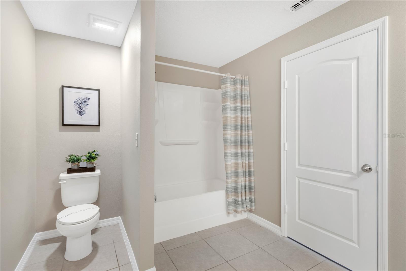 WYNNMERE WEST PH 2 & 3 - Residential Lease