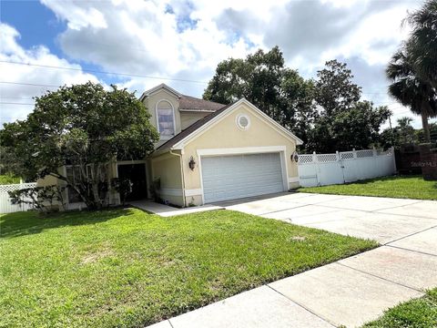 A home in LAKE MARY