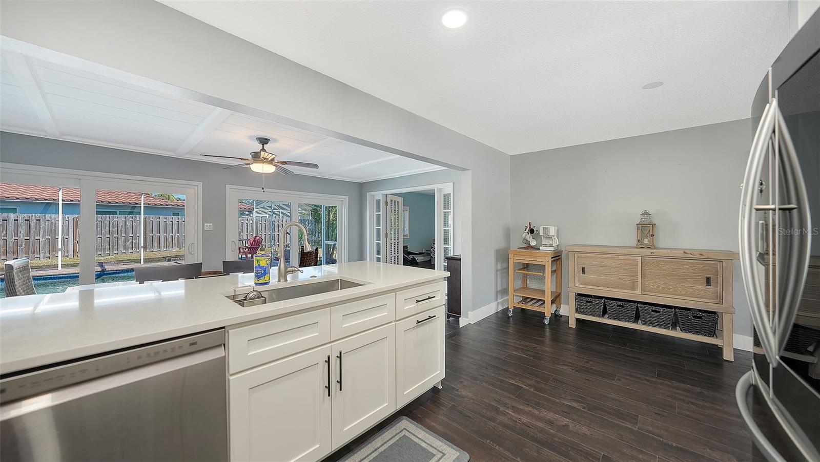 VLG GREEN CLUB ESTS UNIT B - Residential Lease