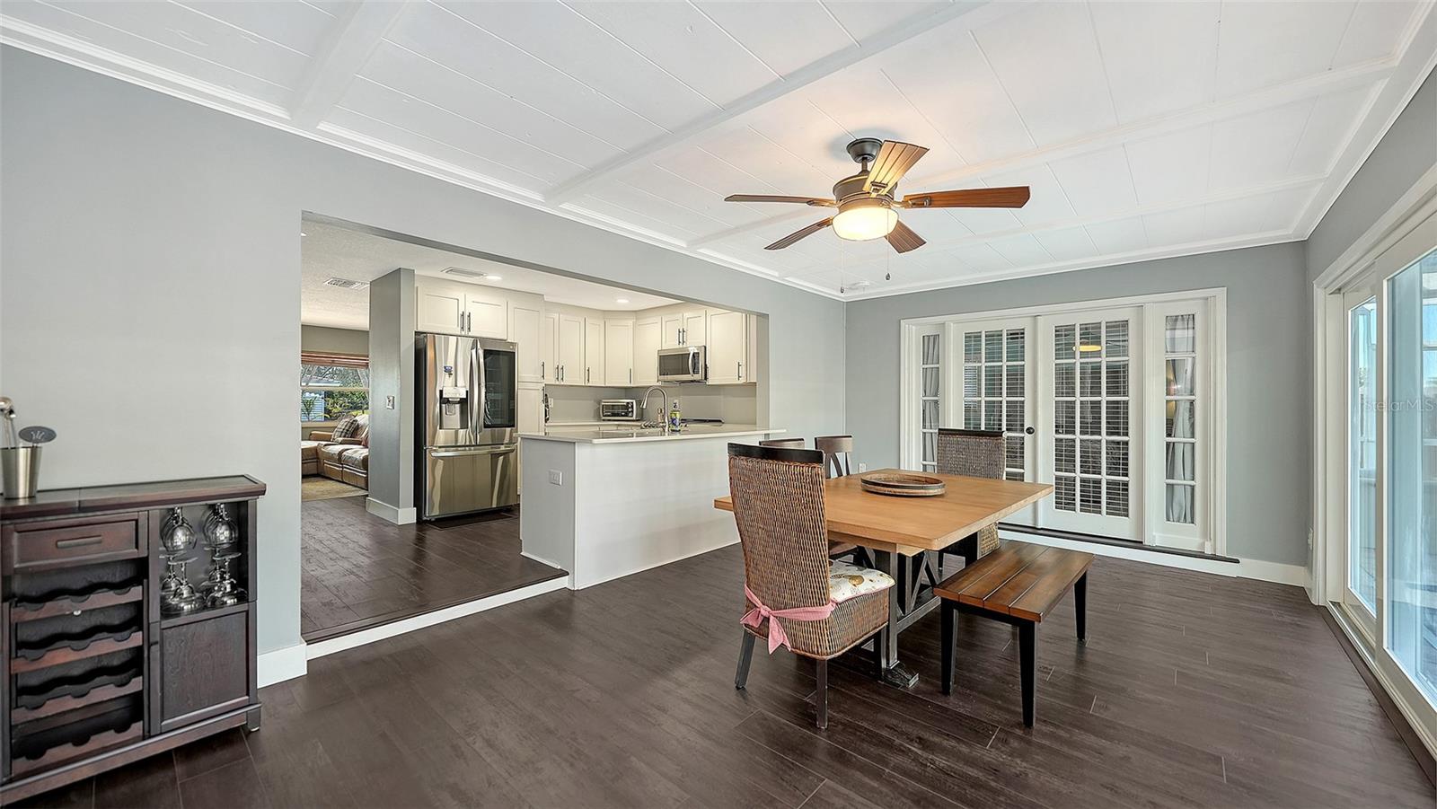 VLG GREEN CLUB ESTS UNIT B - Residential Lease