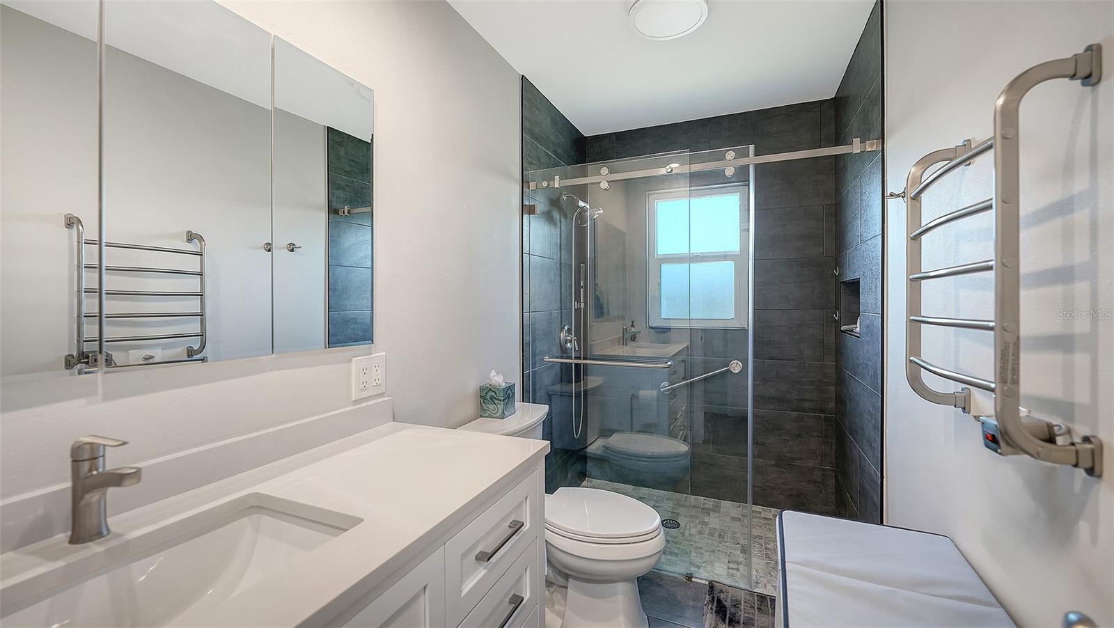 VLG GREEN CLUB ESTS UNIT B - Residential Lease