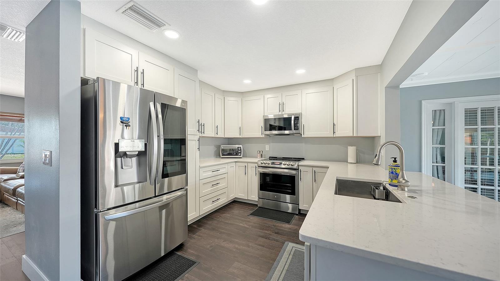 VLG GREEN CLUB ESTS UNIT B - Residential Lease