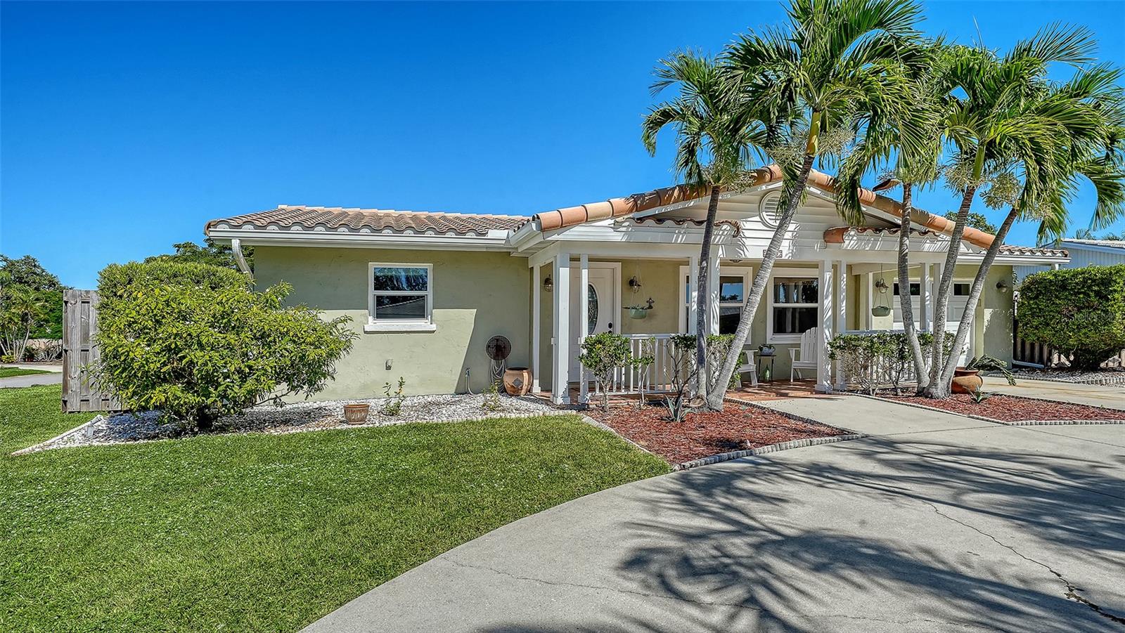 VLG GREEN CLUB ESTS UNIT B - Residential Lease