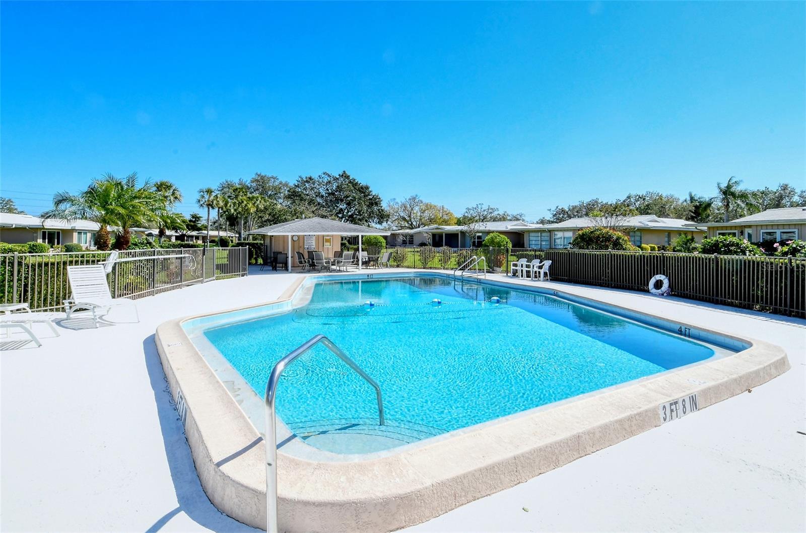 VLG GREEN CLUB ESTS UNIT B - Residential Lease